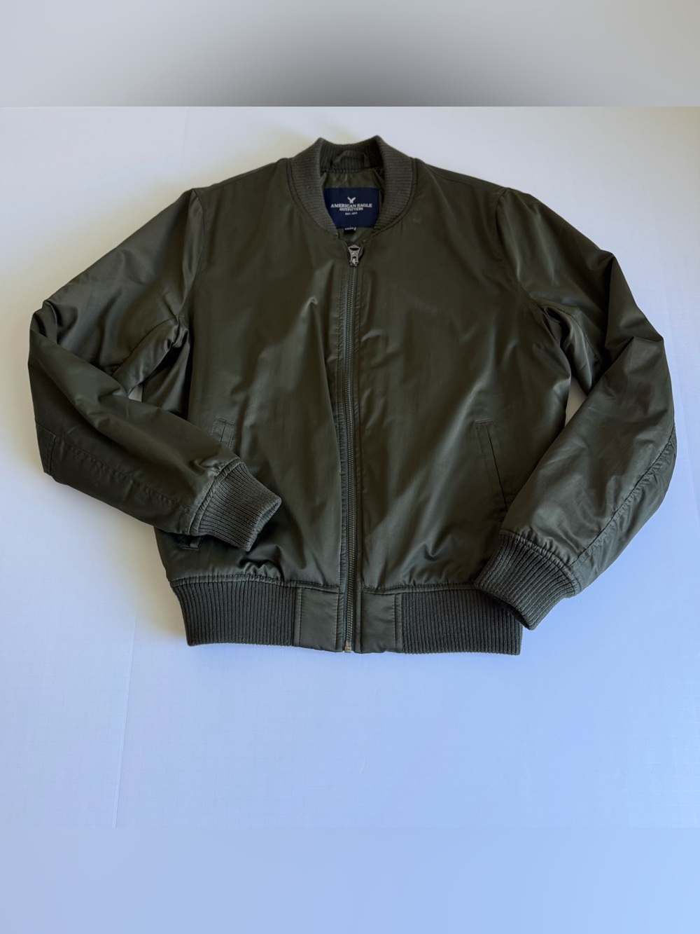 American Eagle Outfitters Olive Green Bomber Jacket Women, size small